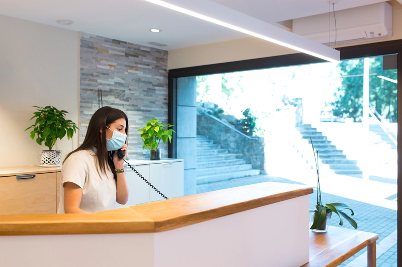 iv vitamin therapy pros and cons