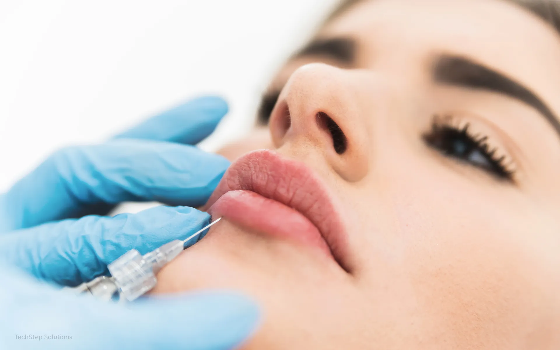 can you get lip filler while breastfeeding